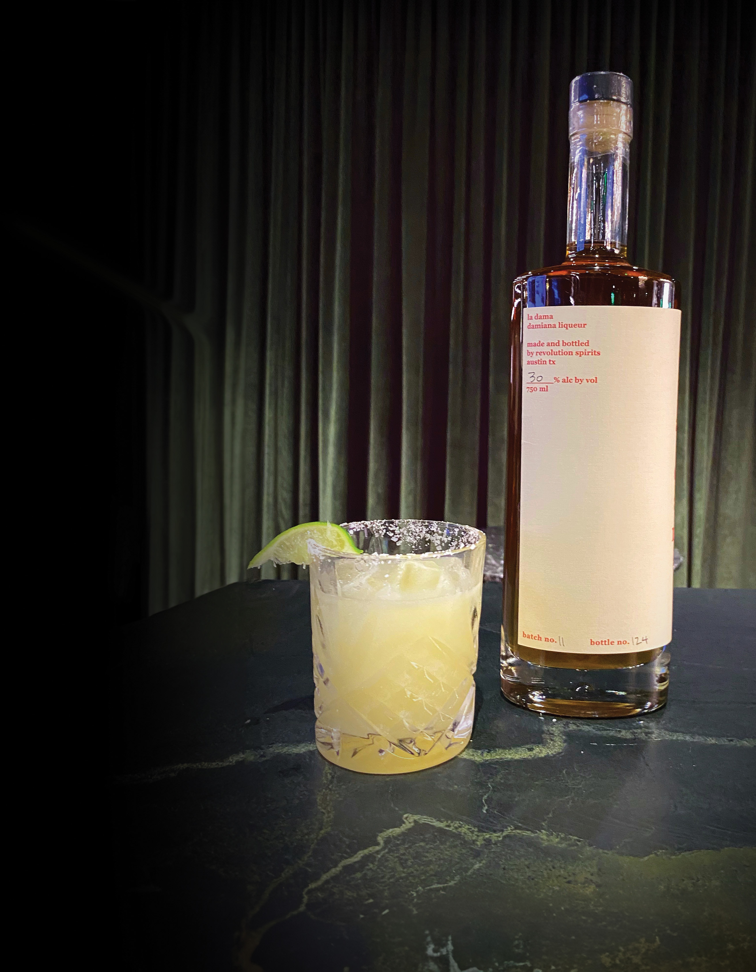 La Dama Damiana Liqueur